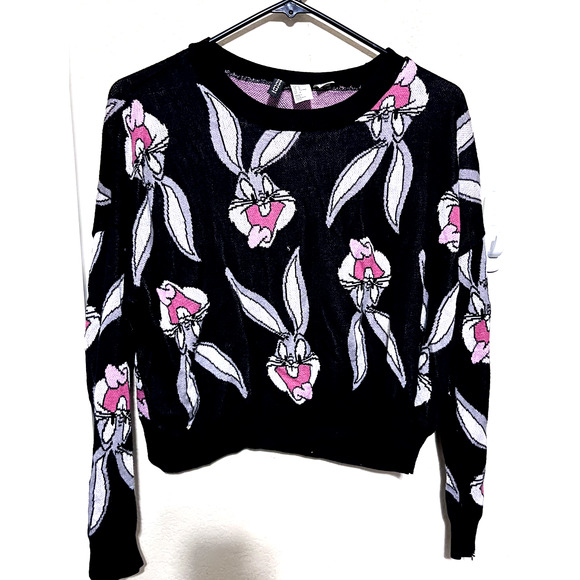 Warner Bros Bugs Bunny Sweater Divided H&M Size M all over print cropped **Flaw - Picture 1 of 7